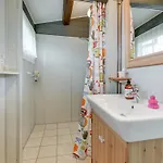 Ylvie - 150m From The Sea By Interhome 別荘